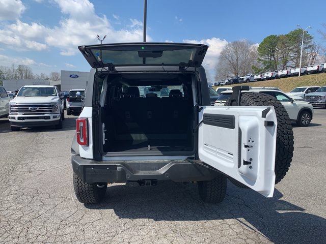 New 2026 Ford Bronco Outer Banks w/ Sasquatch Package AWD/4WD image 9