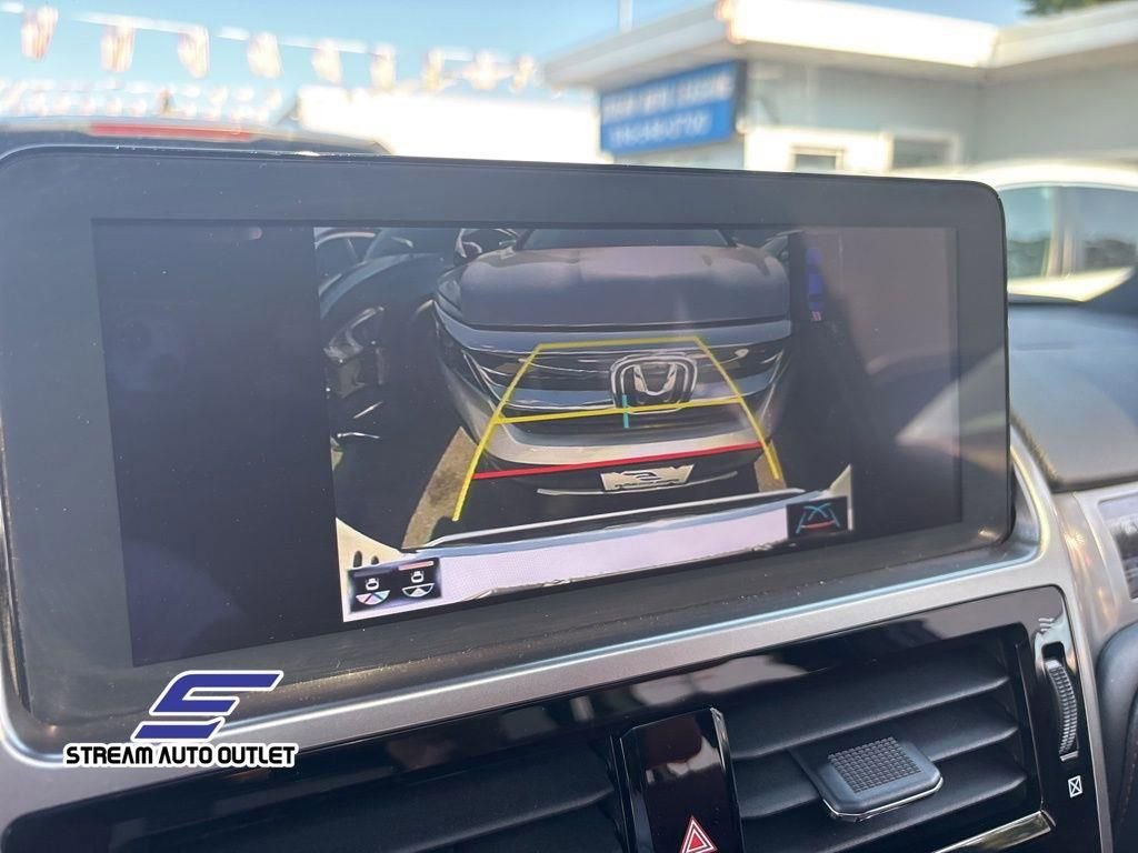 Used 2023 Lexus GX 460 Premium w/ Premium Package image 32