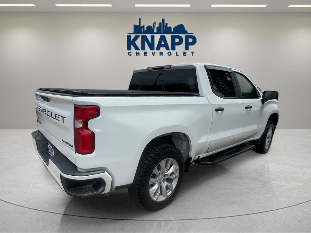 Used 2021 Chevrolet Silverado 1500 Custom w/ LPO, Dark Essentials Package RWD image 5