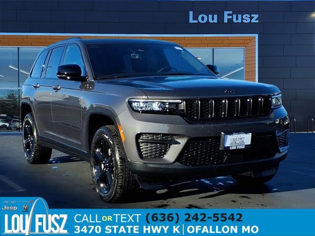 New 2025 Jeep Grand Cherokee Altitude