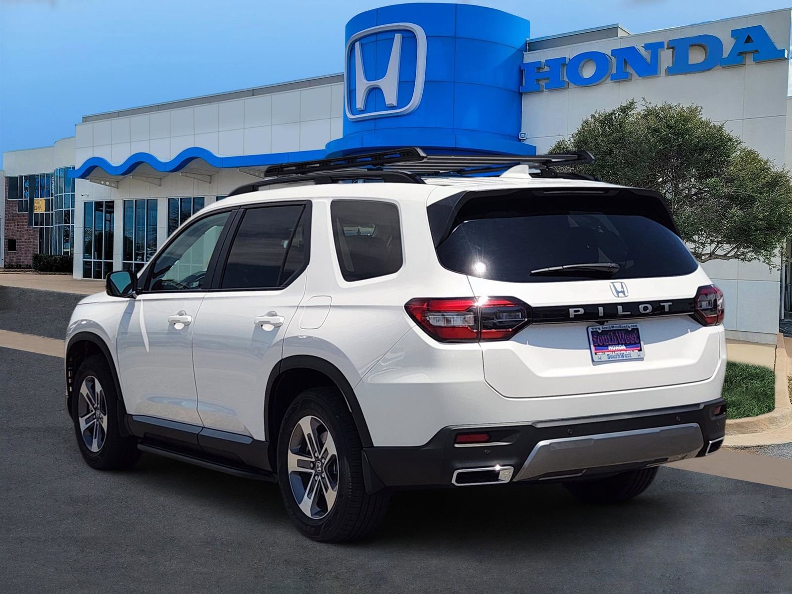 New 2026 Honda Pilot EX-L image 4