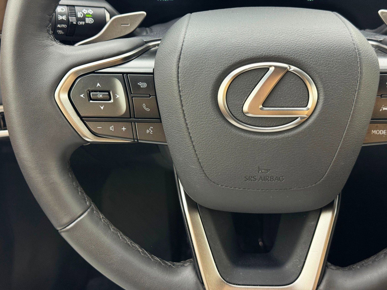Used 2025 Lexus RX 350 FWD image 21