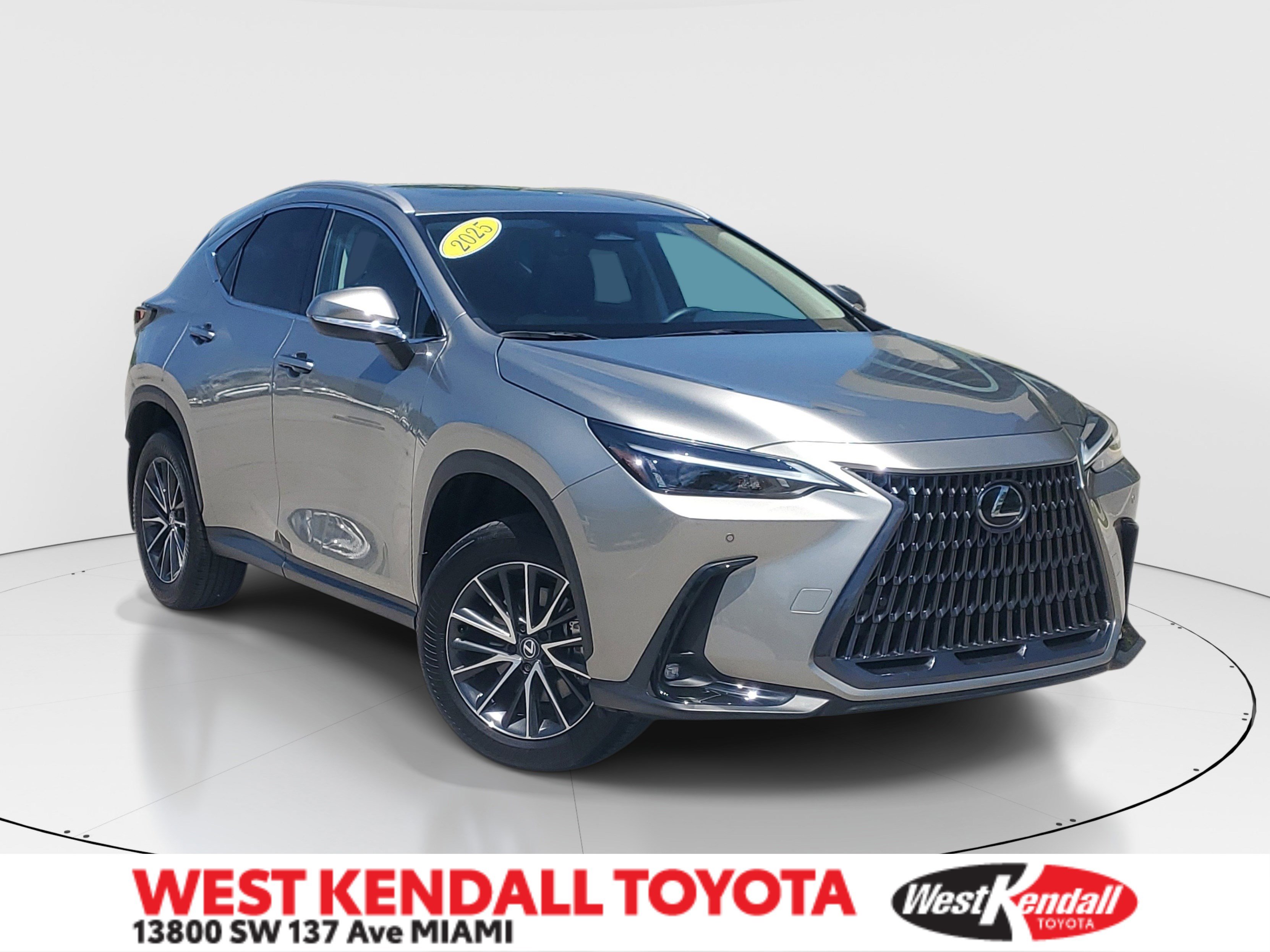 Used 2025 Lexus NX 250 FWD w/ Cold Area Package image 1