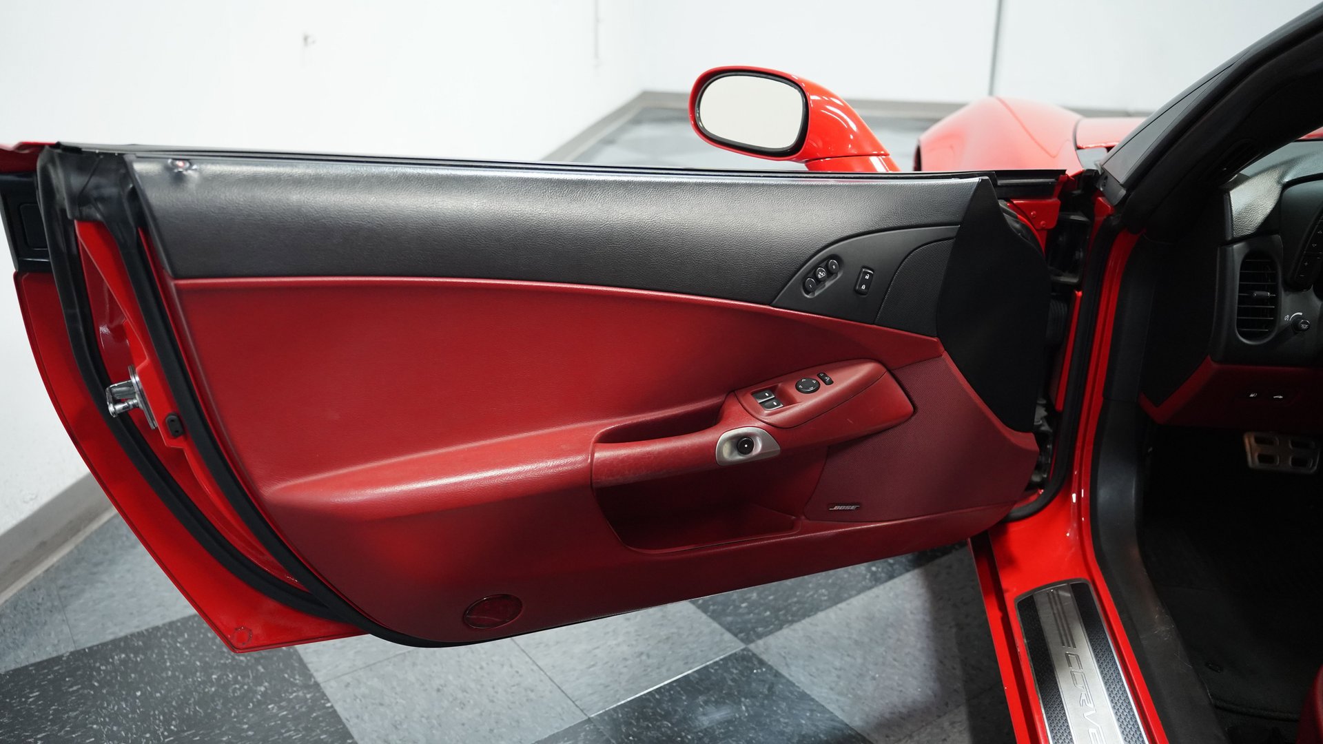 Used 2010 Chevrolet Corvette Grand Sport w/ Preferred Equipment Group image 31