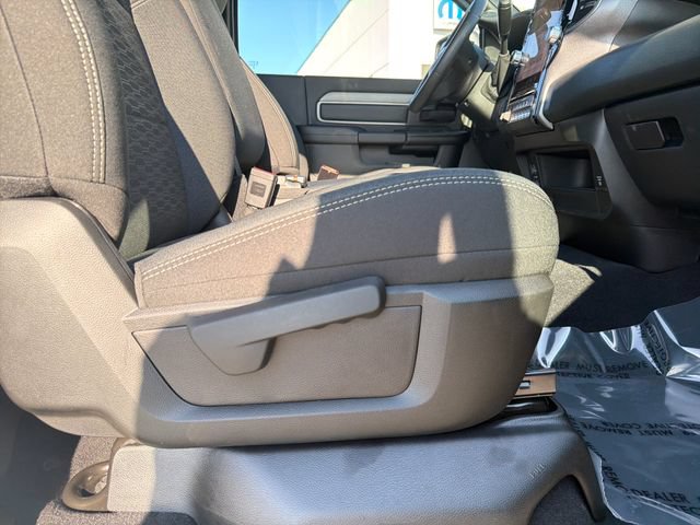 New 2026 RAM 2500 Tradesman AWD/4WD image 18