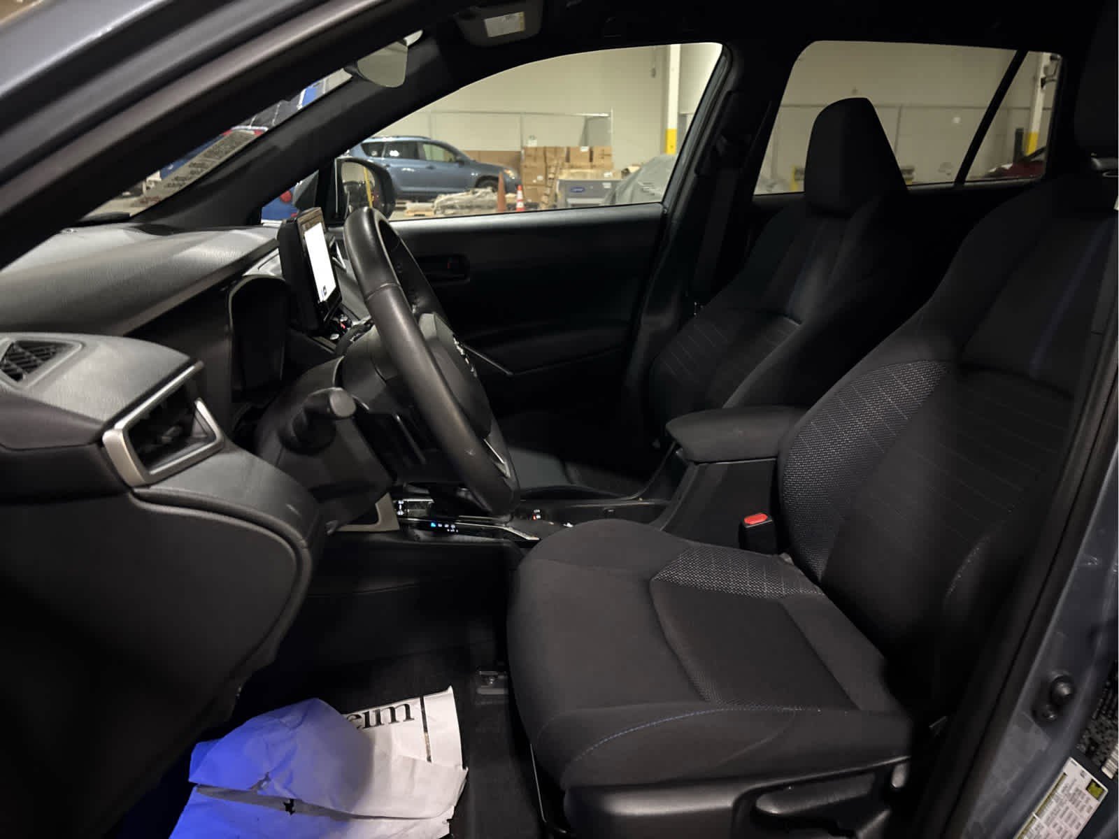 Certified 2024 Toyota Corolla Cross SE image 9