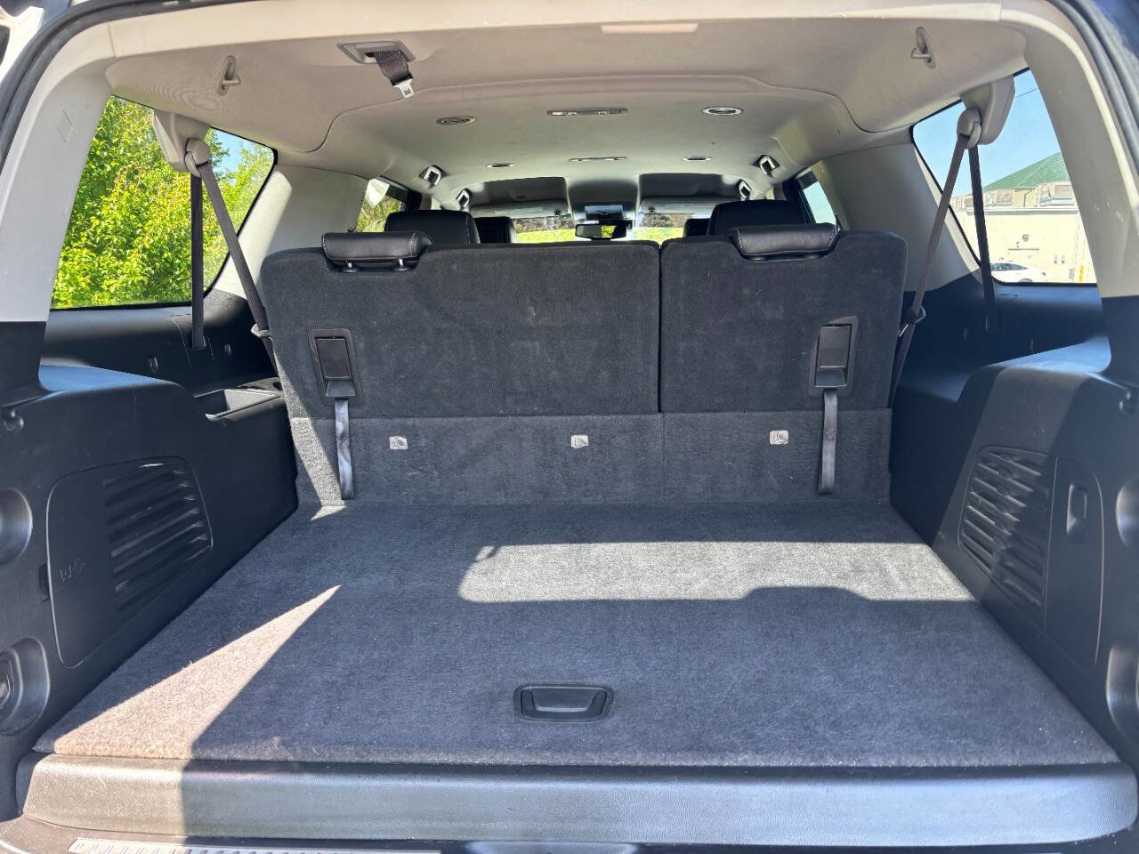 Used 2017 Chevrolet Suburban LT AWD/4WD image 13
