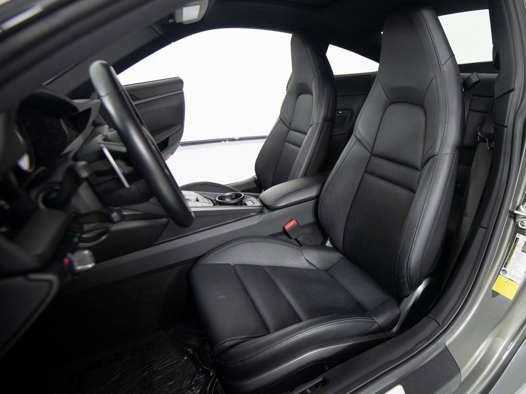 Certified 2022 Porsche 911 Carrera image 5