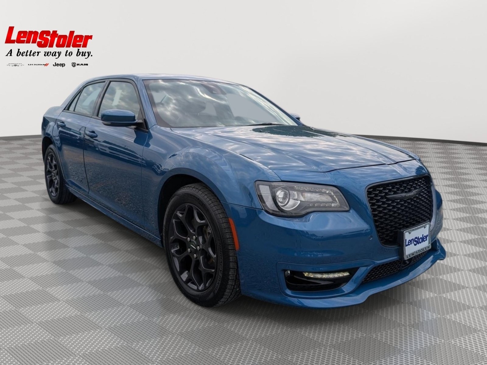 Used 2023 Chrysler 300 Touring L w/ Popular Equipment Group AWD/4WD image 7