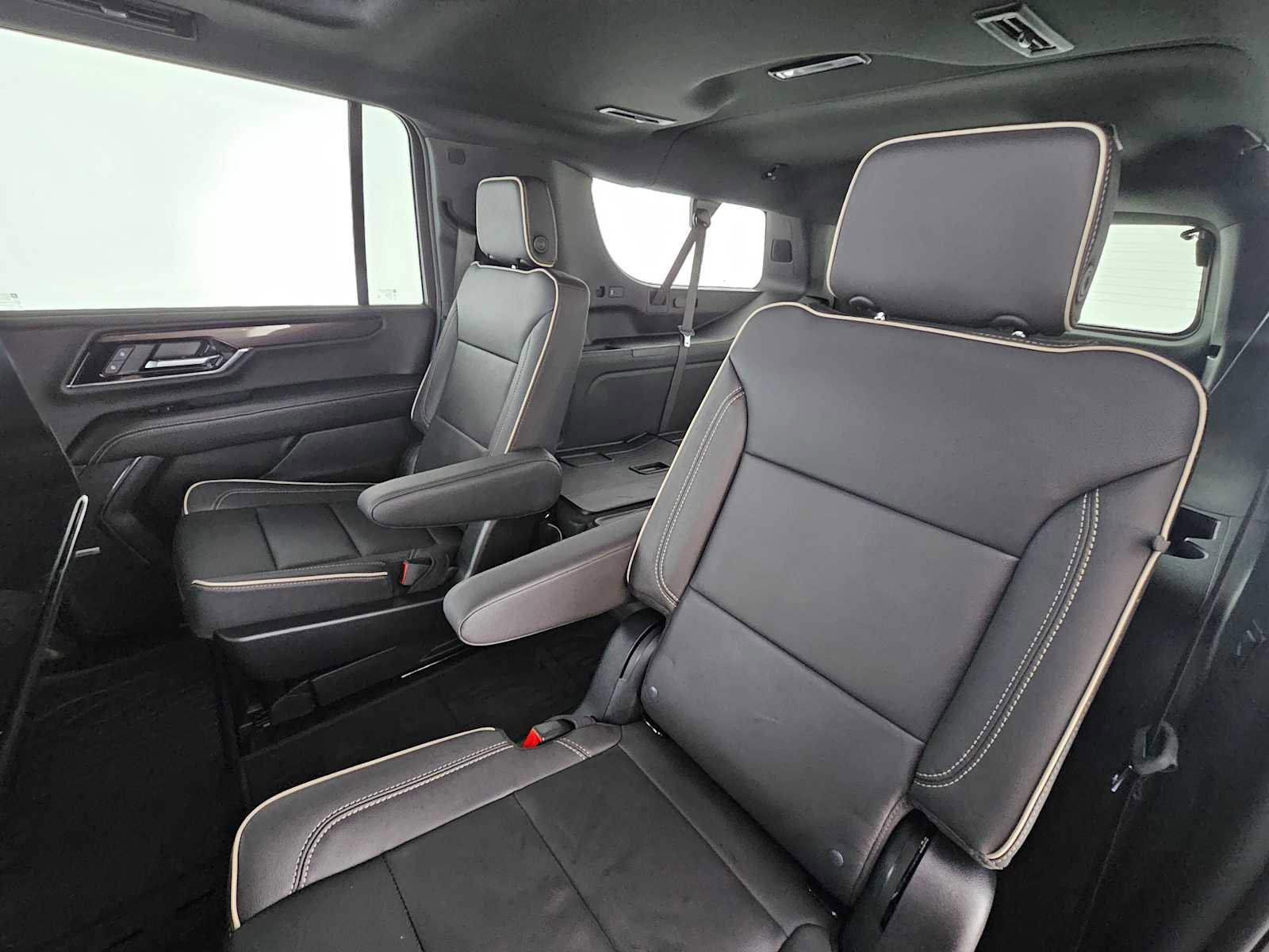 New 2026 GMC Yukon XL Elevation w/ Elevation Premium Package image 22