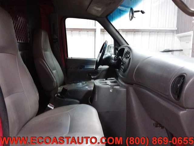 Used 2001 Ford E-250 and Econoline 250 RWD image 12