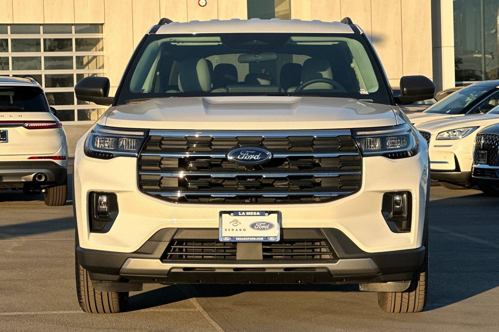New 2025 Ford Explorer Active w/ Active Comfort Package image 5