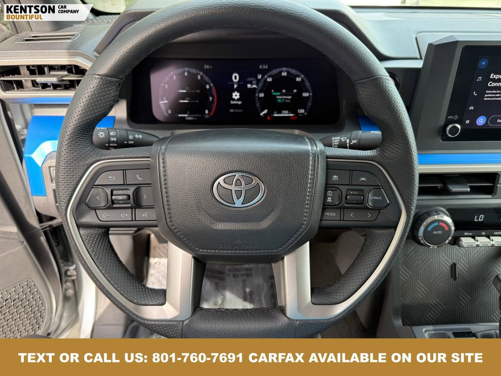 Used 2025 Toyota Tacoma TRD Off-Road image 17