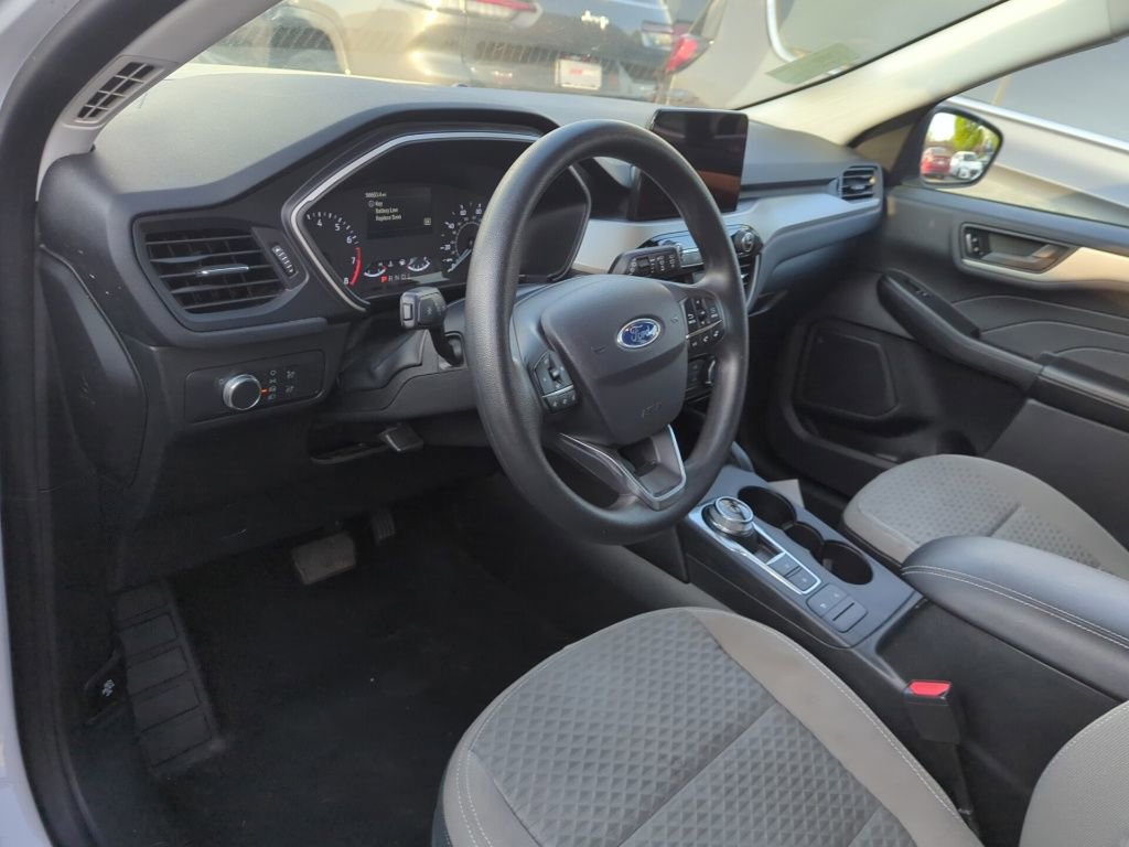 Used 2022 Ford Escape SE image 7
