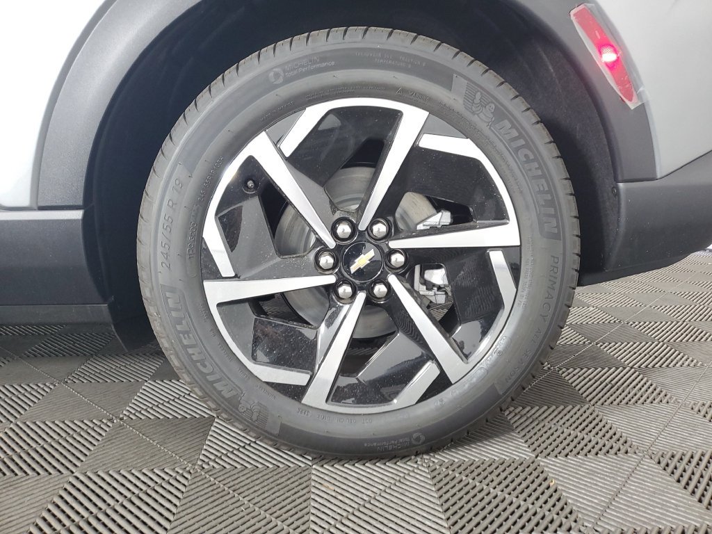 New 2026 Chevrolet Equinox EV LT w/ LPO, All-Weather Mat Package AWD/4WD image 29