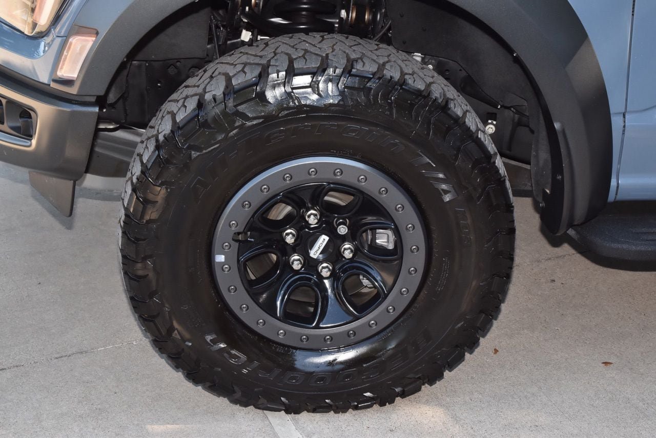 Certified 2023 Ford F150 Raptor w/ Raptor Carbon Fiber Package AWD/4WD image 45
