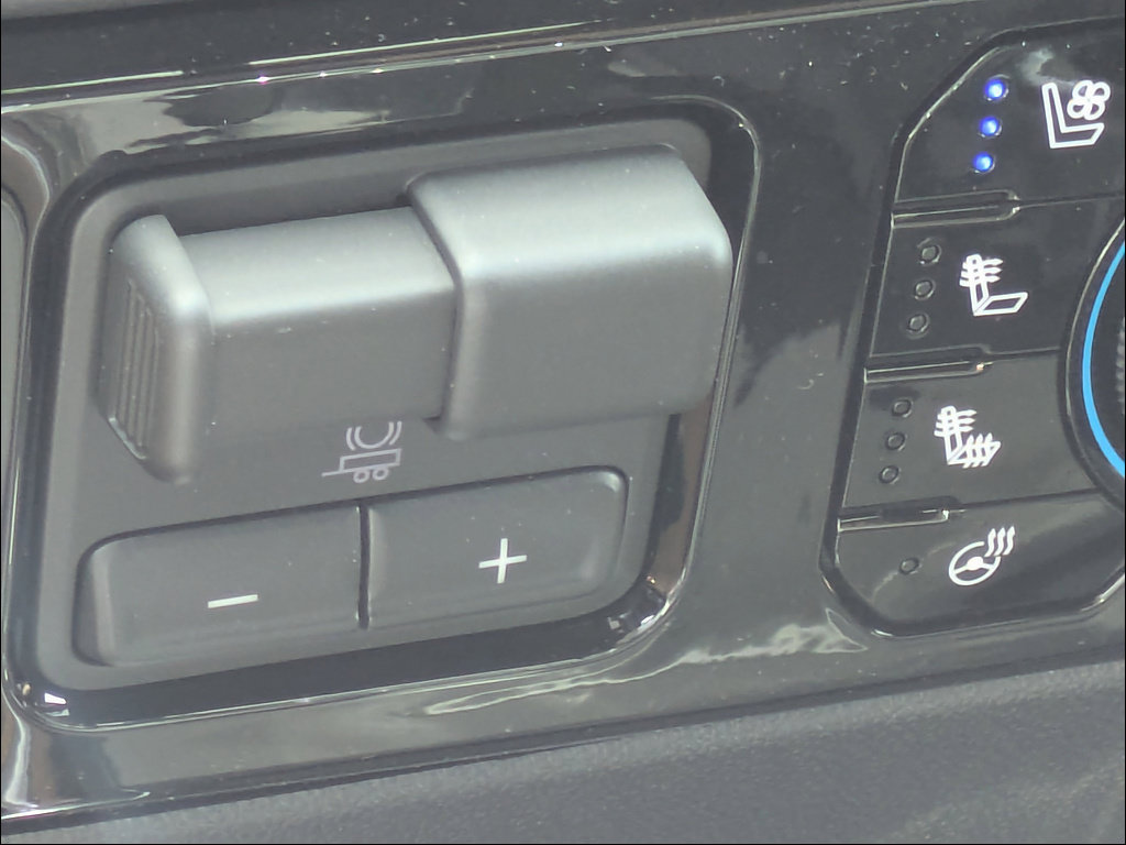 New 2026 Chevrolet Silverado 1500 High Country w/ High Country Premium Package AWD/4WD image 33