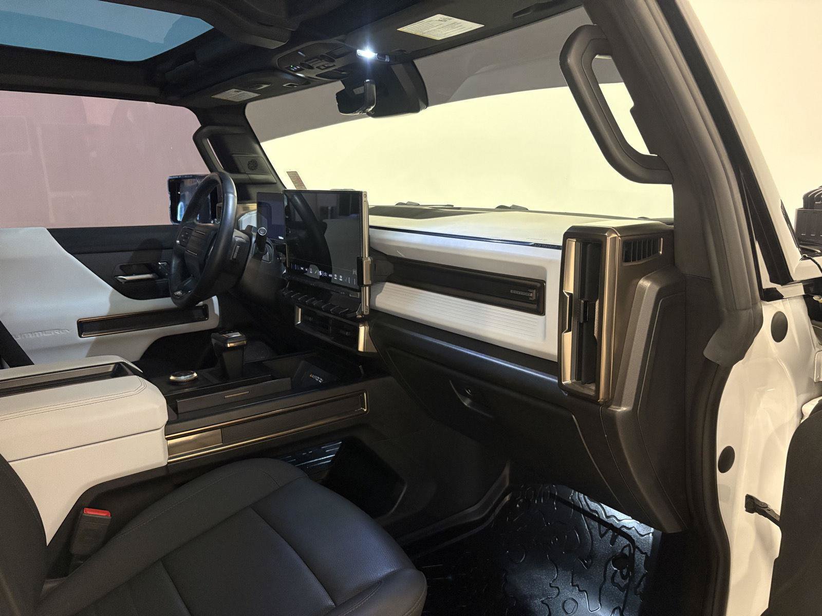 Used 2022 GMC Hummer EV Edition 1 w/ LPO, Illumination Package AWD/4WD image 49