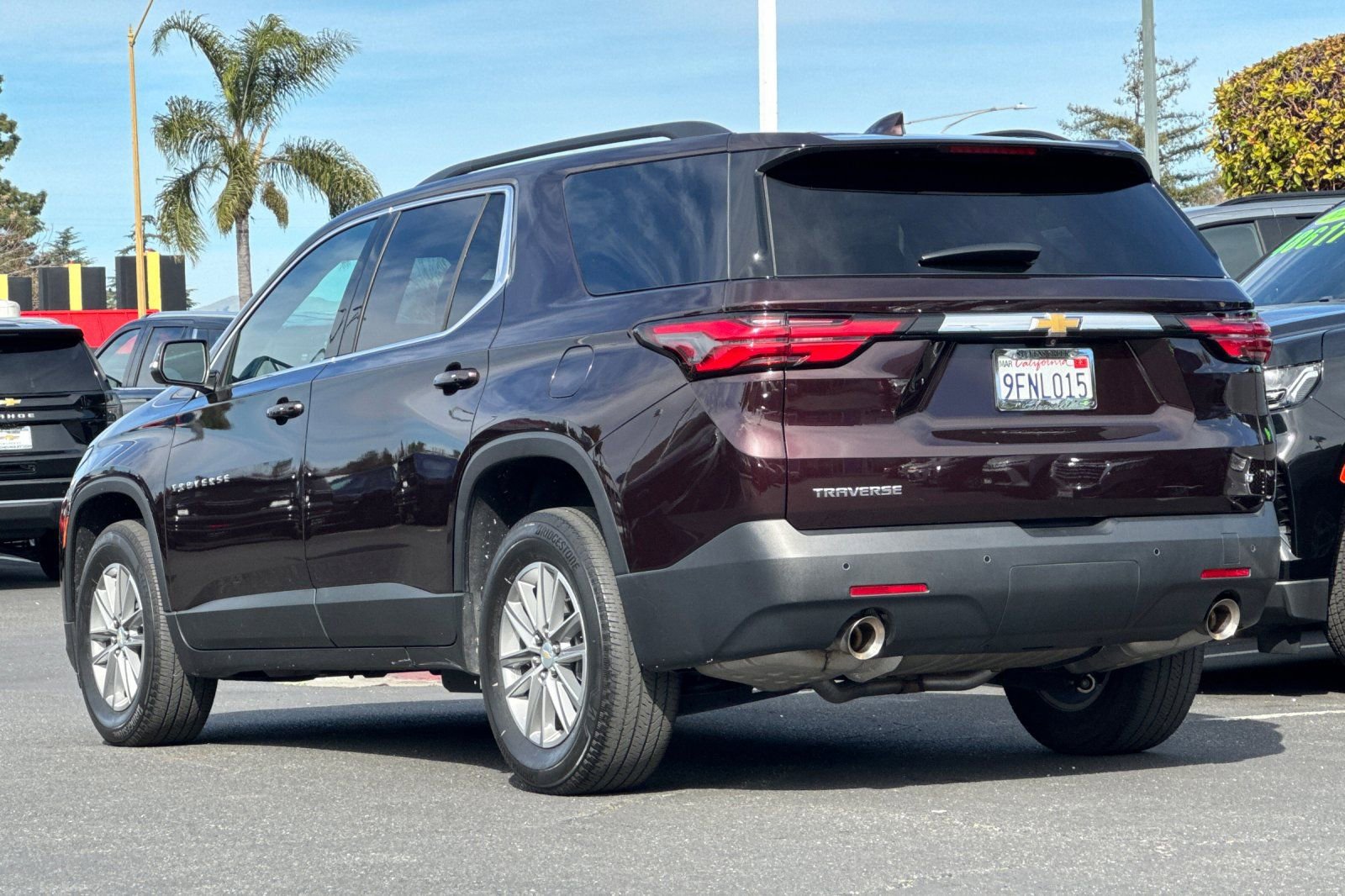 Used 2023 Chevrolet Traverse LT image 7