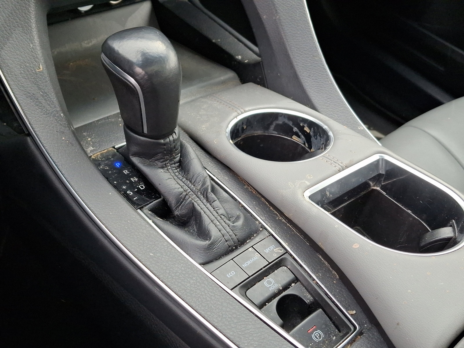 Used 2021 Toyota Avalon XLE image 16