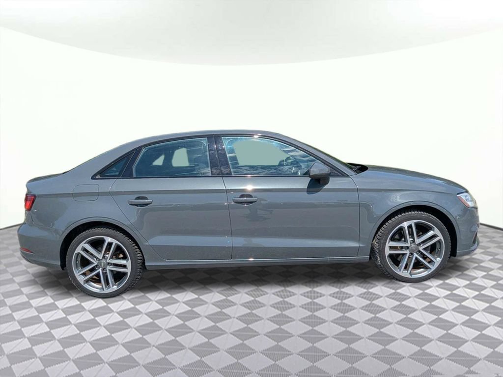 Used 2020 Audi A3 2.0T Premium FWD image 2