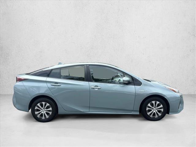 Used 2016 Toyota Prius Three FWD image 7