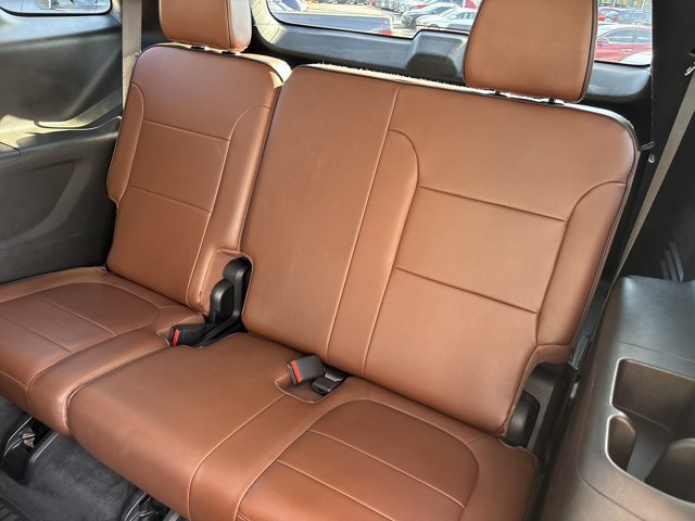 Used 2018 Chevrolet Traverse High Country AWD/4WD image 20