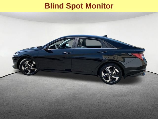 Used 2023 Hyundai Elantra Limited FWD image 6
