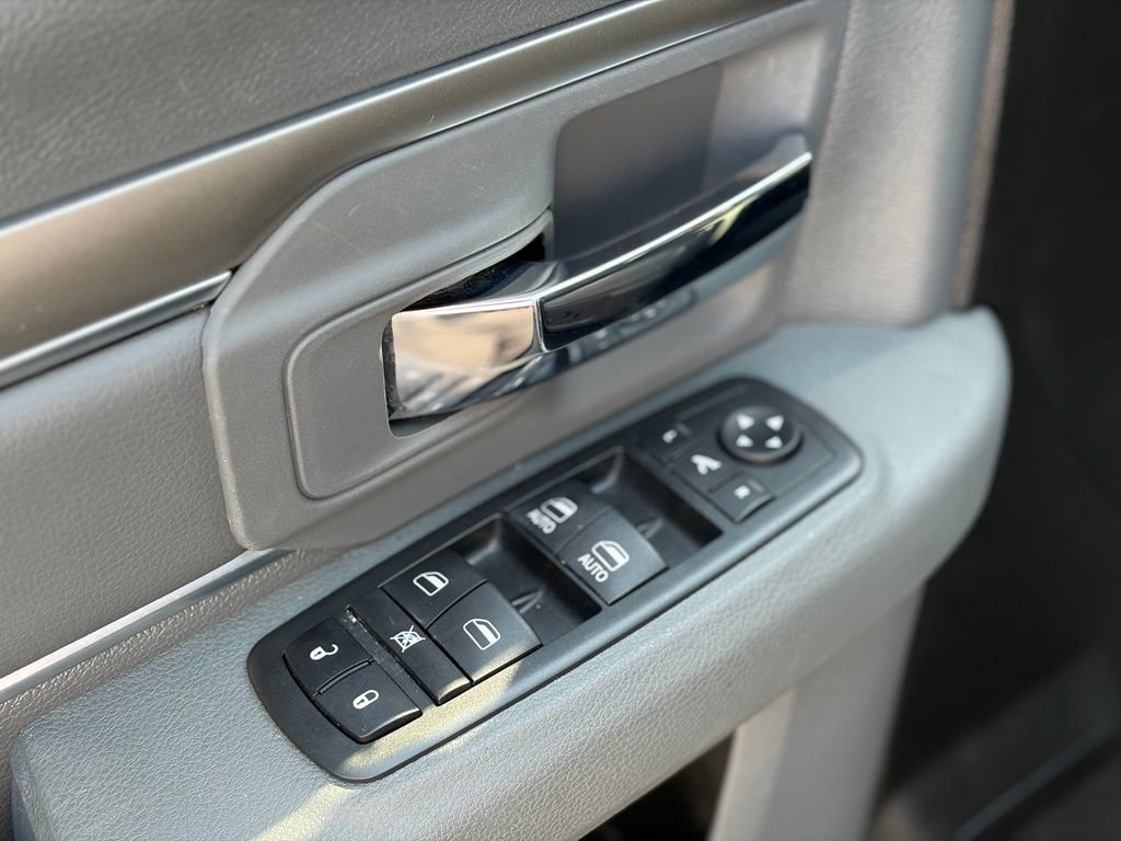 Used 2019 RAM 1500 Big Horn AWD/4WD image 17