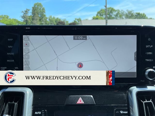 Used 2023 Kia Sorento SX AWD/4WD image 19