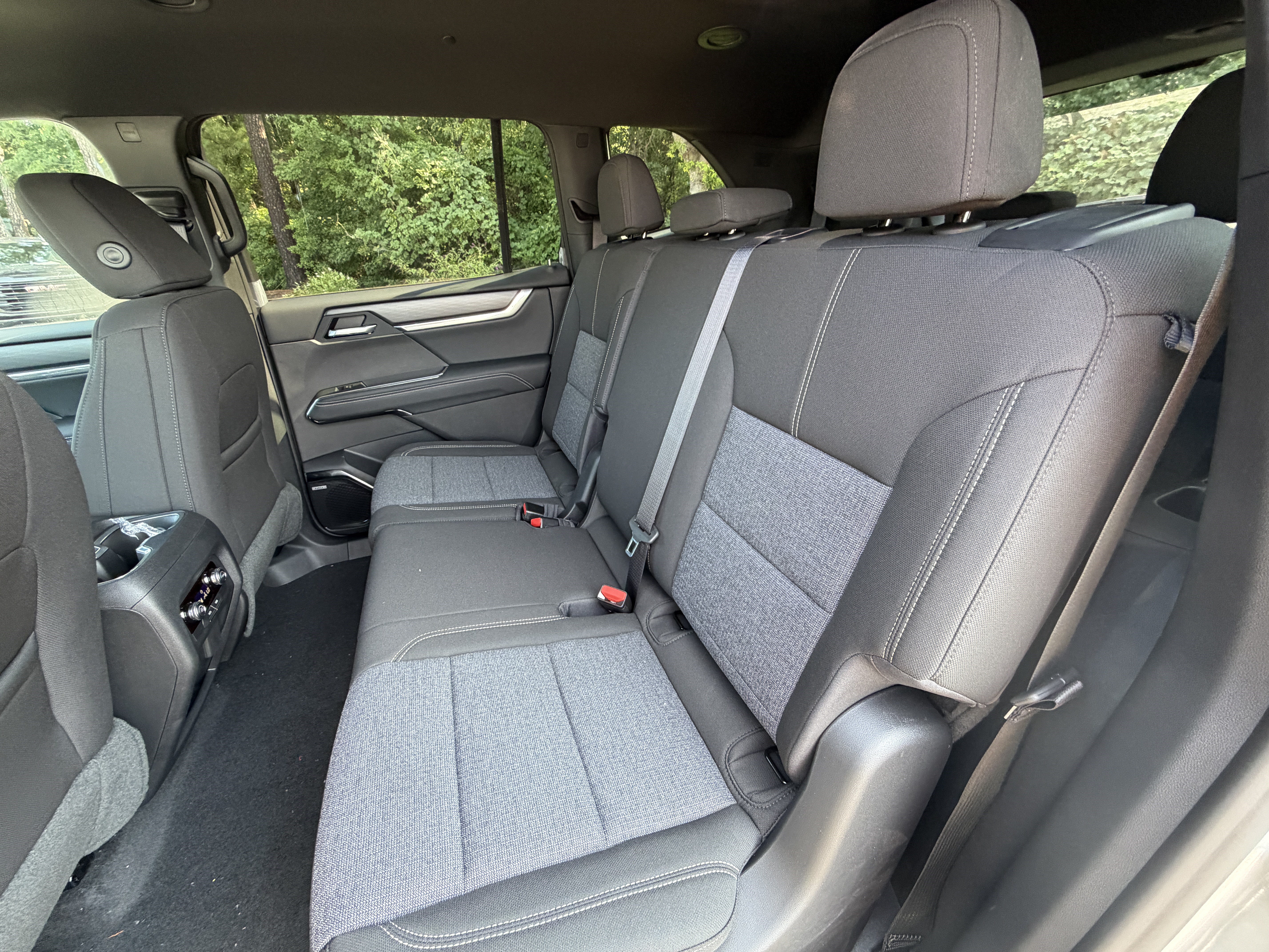 New 2026 GMC Acadia Elevation FWD image 14