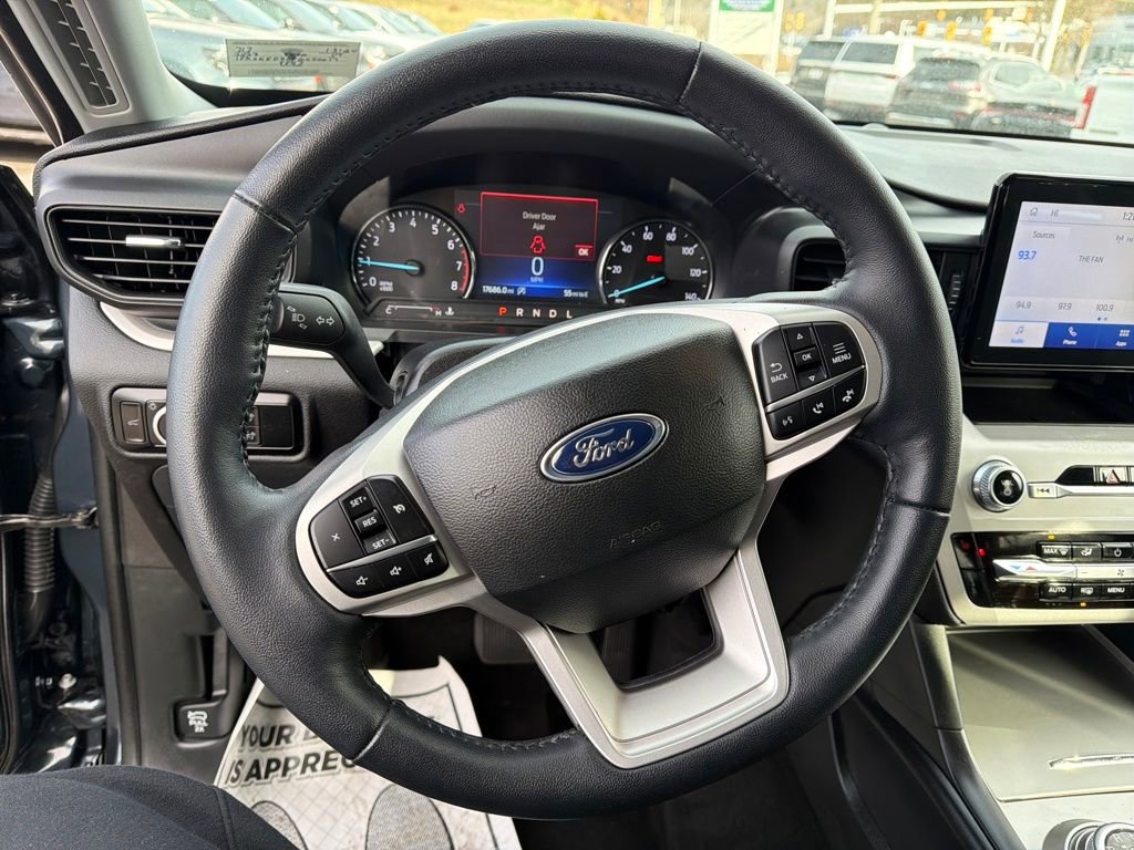 Used 2023 Ford Explorer XLT w/ Class IV Trailer Tow Package image 16