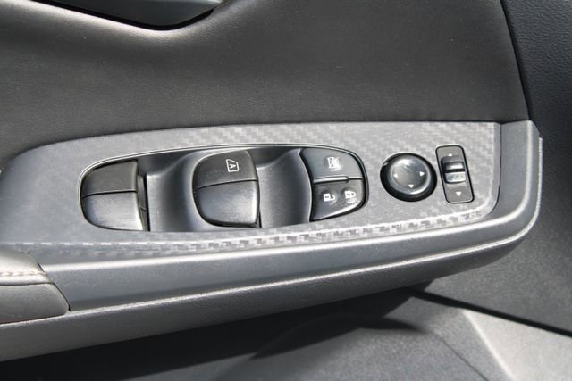 Used 2025 Nissan Sentra S image 10