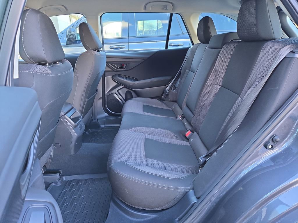 Used 2025 Subaru Outback image 15