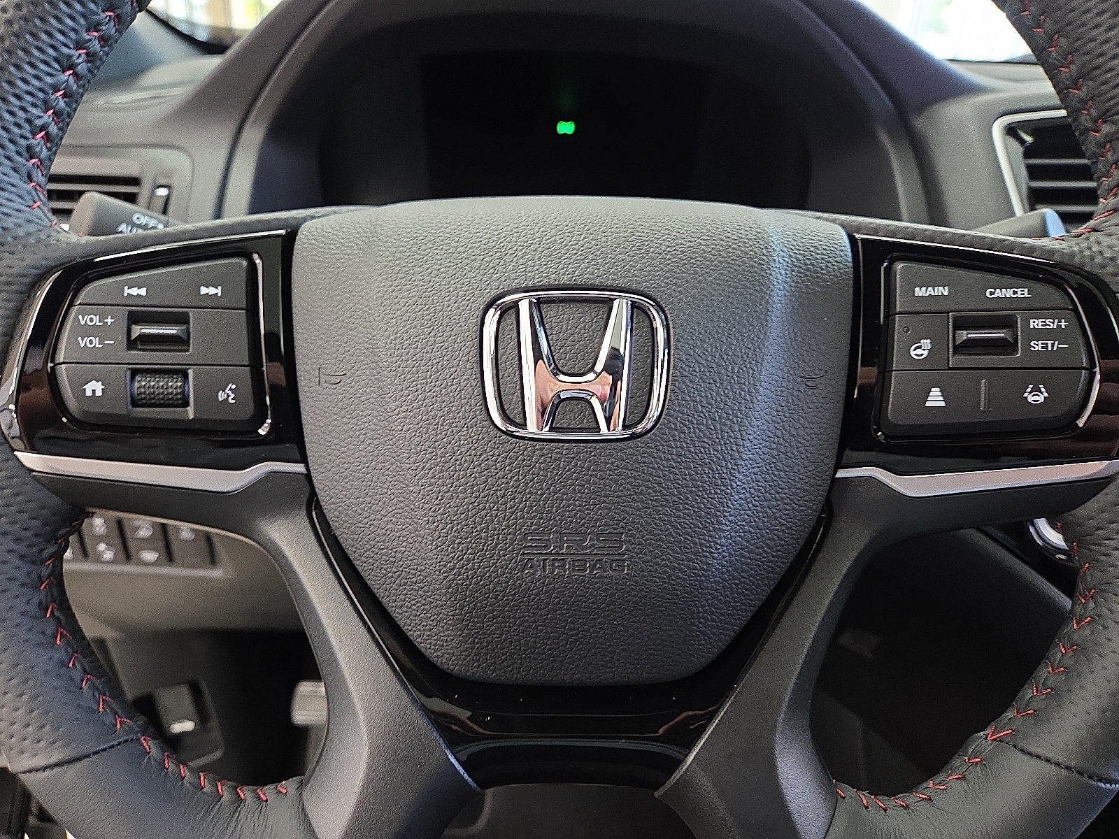 New 2026 Honda Ridgeline Black Edition image 13