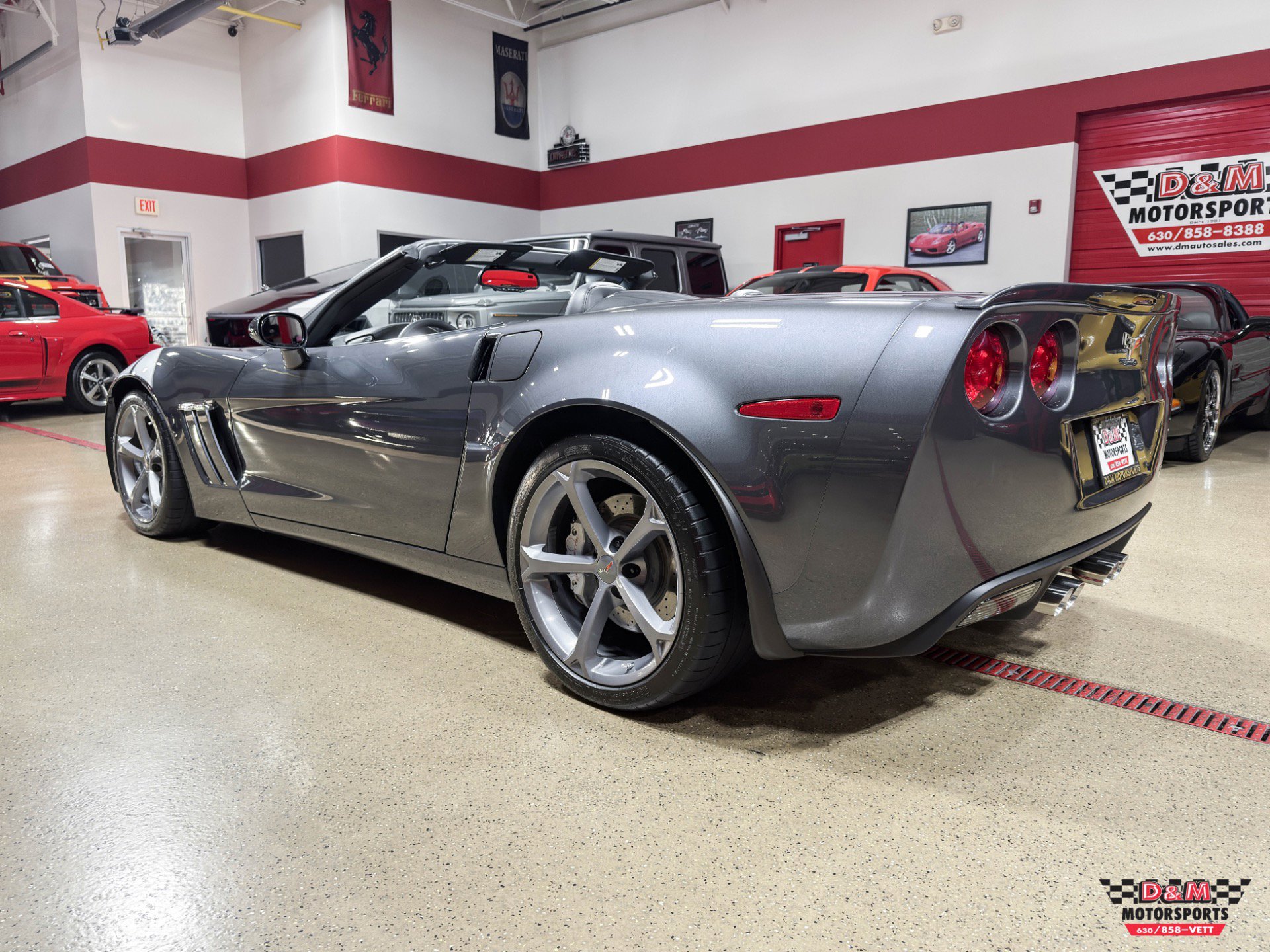 Used 2010 Chevrolet Corvette Grand Sport w/ Preferred Equipment Group image 3