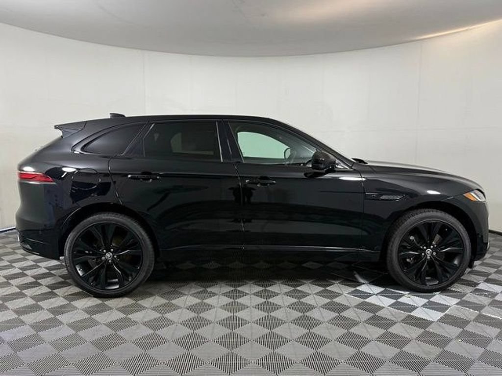 New 2026 Jaguar F-PACE R-Dynamic S AWD/4WD image 7