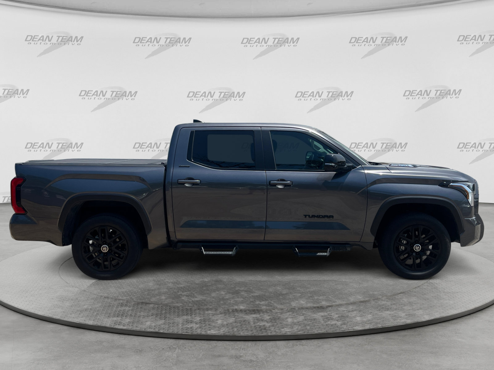 Used 2024 Toyota Tundra Limited w/ Nightshade Package AWD/4WD image 9