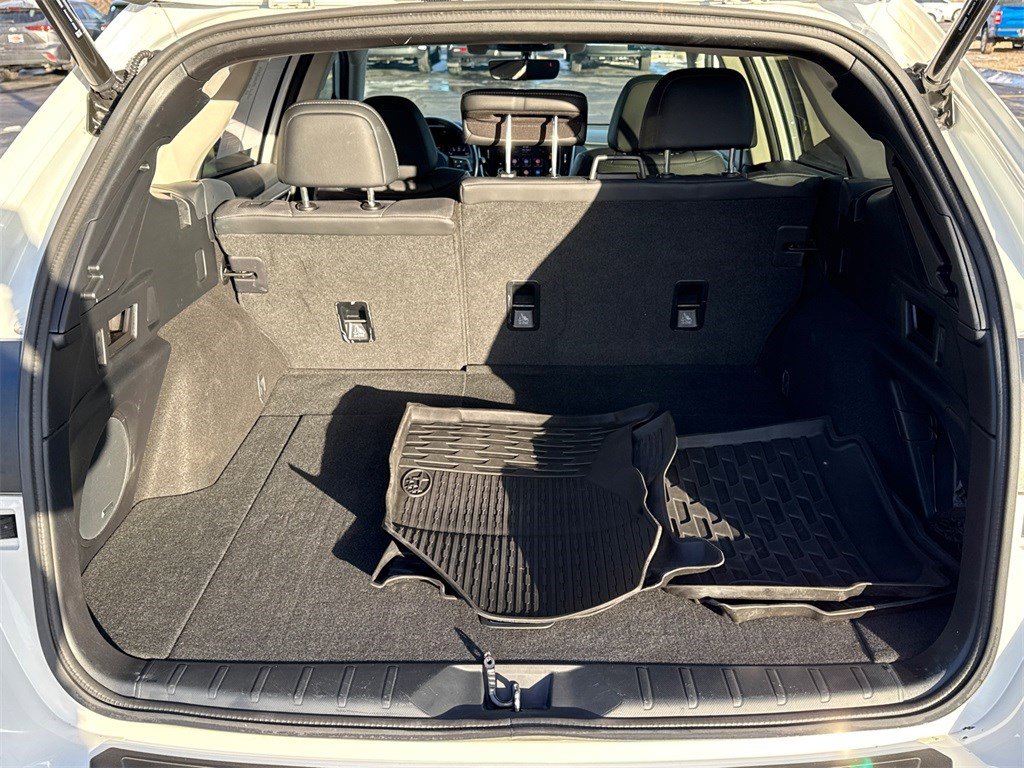 Used 2022 Subaru Outback Limited image 16