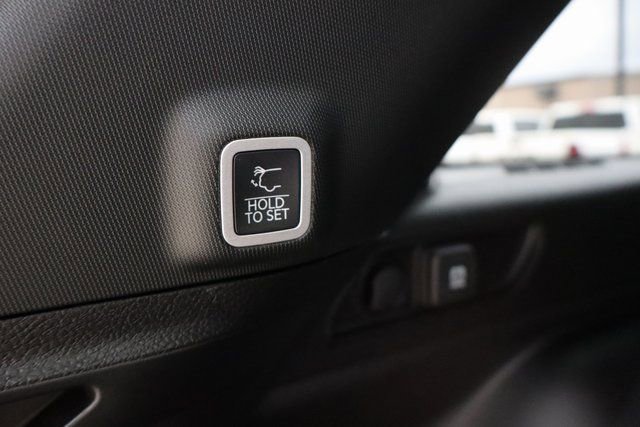 New 2025 Jeep Grand Cherokee Altitude image 33