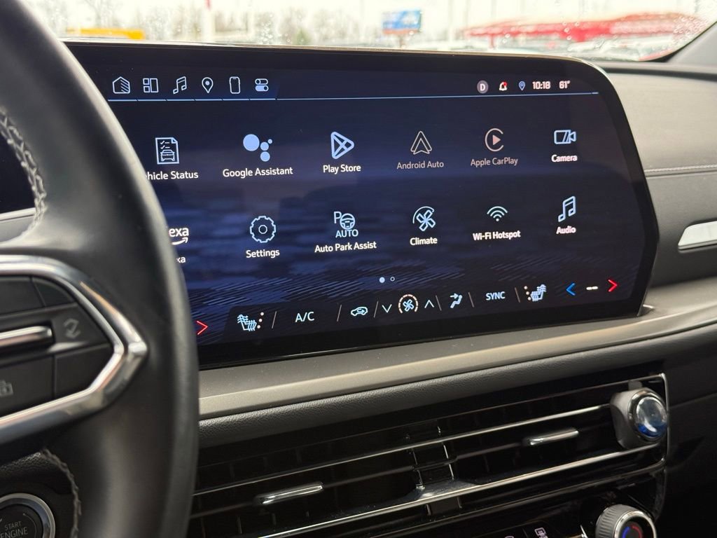 Used 2024 Chevrolet Traverse LT w/ Enhanced Driving Package image 20