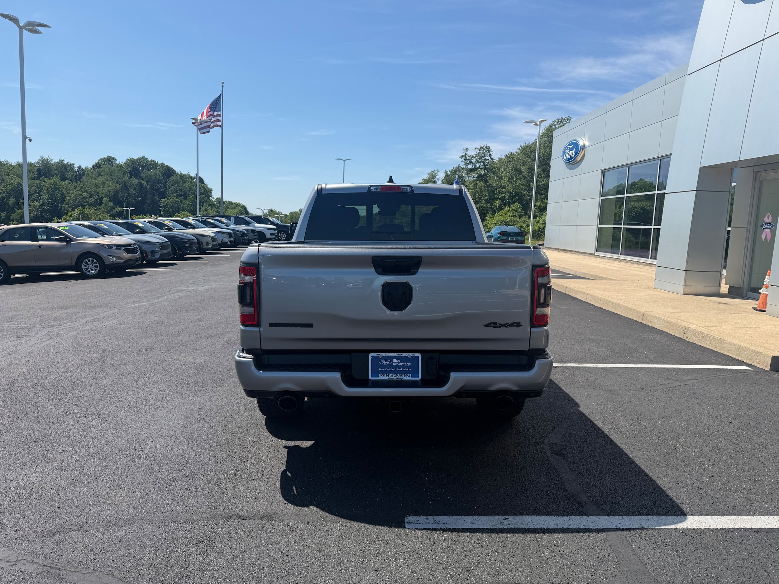 Used 2024 RAM 1500 Big Horn AWD/4WD image 7