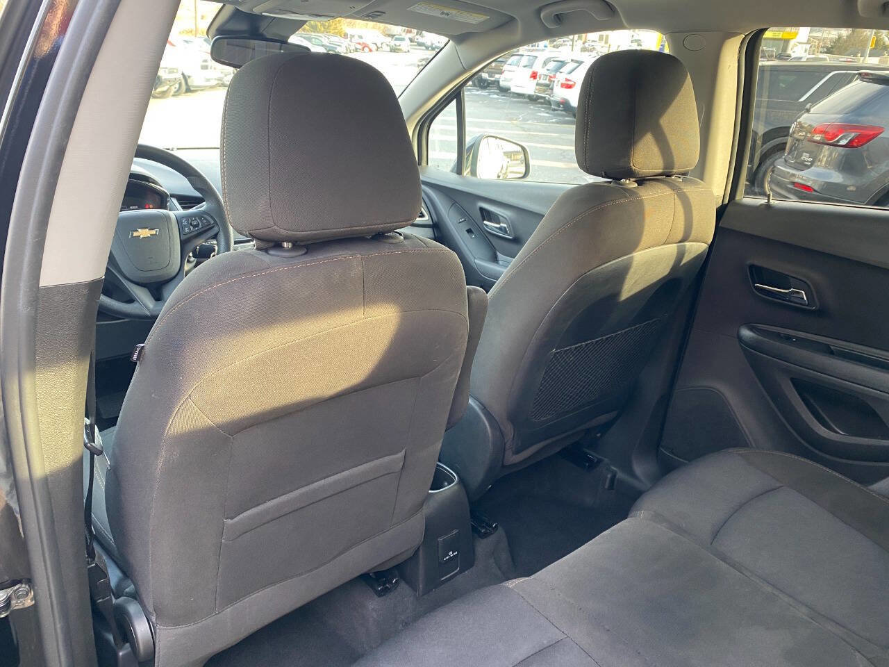 Used 2017 Chevrolet Trax LT image 20