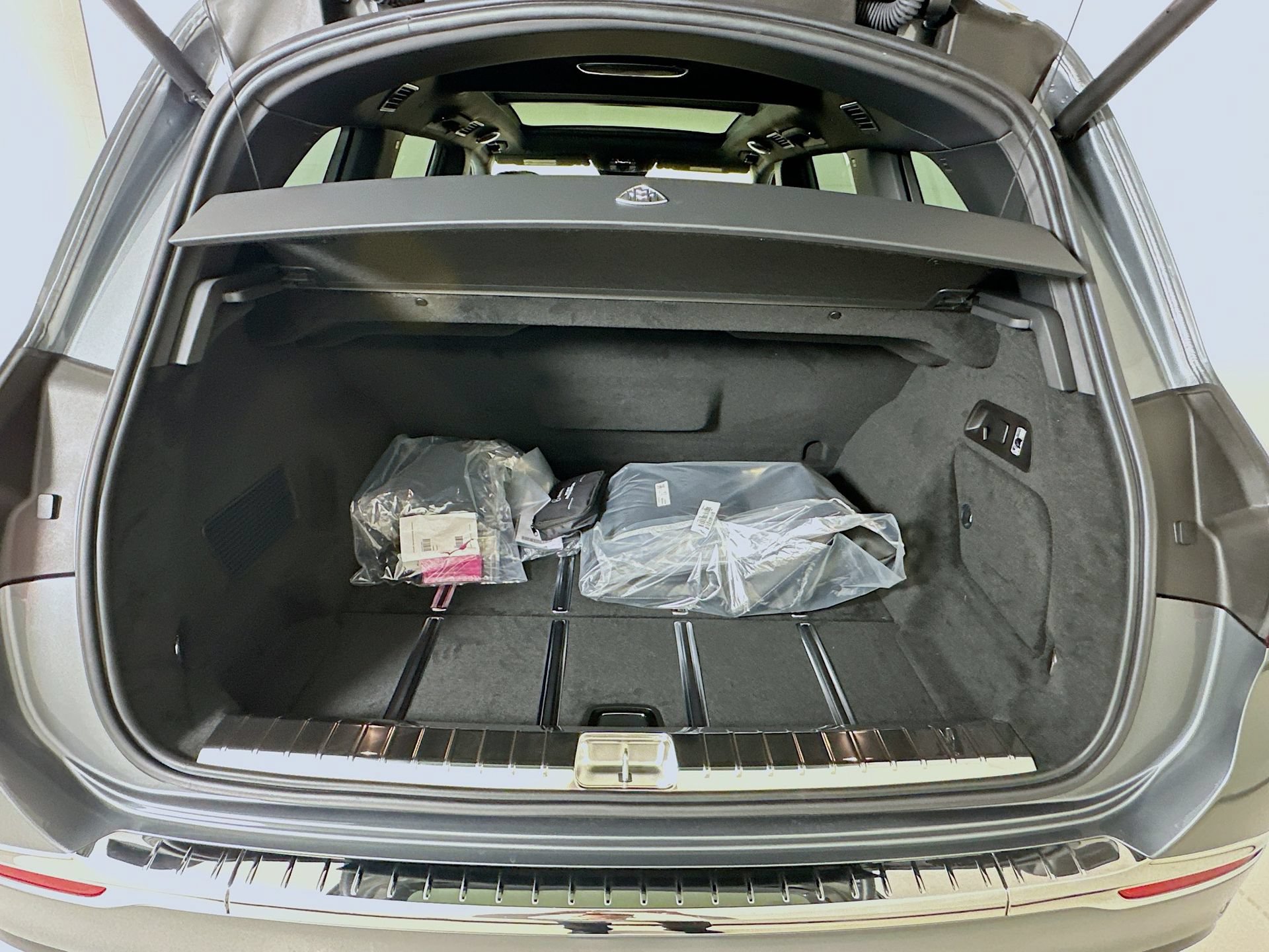 New 2026 Mercedes-Benz Maybach GLS 600 4MATIC image 29