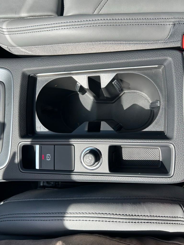 Used 2025 Audi Q3 2.0T Premium w/ Convenience Package image 39