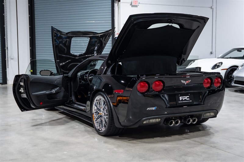 Used 2011 Chevrolet Corvette ZR1 w/ Preferred Equipment Group RWD image 33
