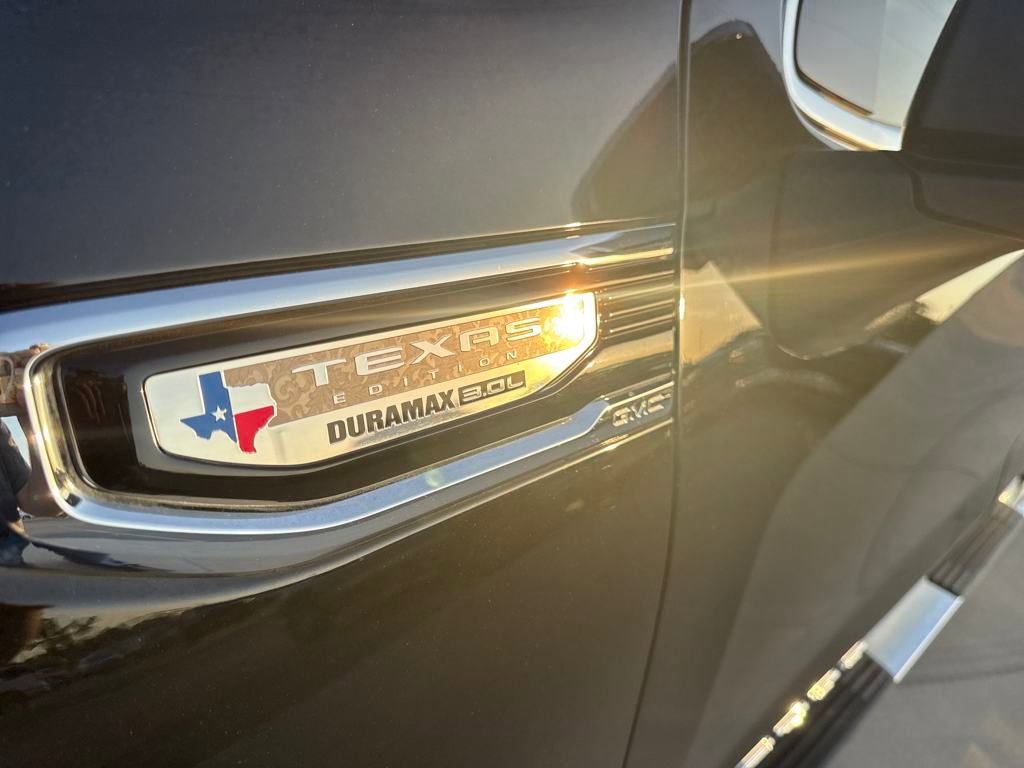 Used 2023 GMC Sierra 1500 SLT image 6