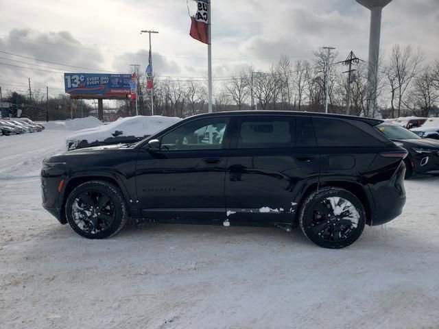 Used 2024 Jeep Wagoneer Launch Edition image 6