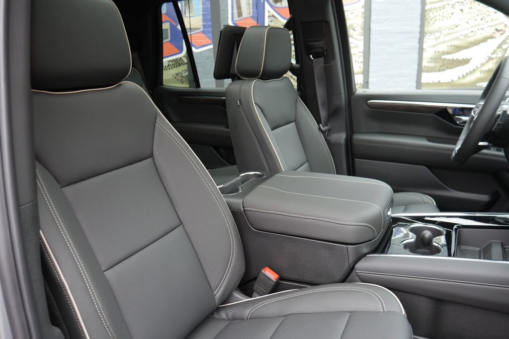 New 2026 Chevrolet Tahoe Premier AWD/4WD image 17