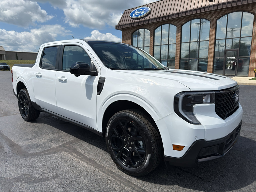 New 2026 Ford Maverick Lariat w/ Black Appearance Package AWD/4WD image 2